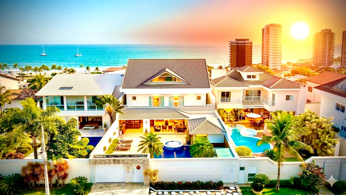 Casa 5 suítes com piscina e sauna no Jardim Marapendi, Barra – Posto 7